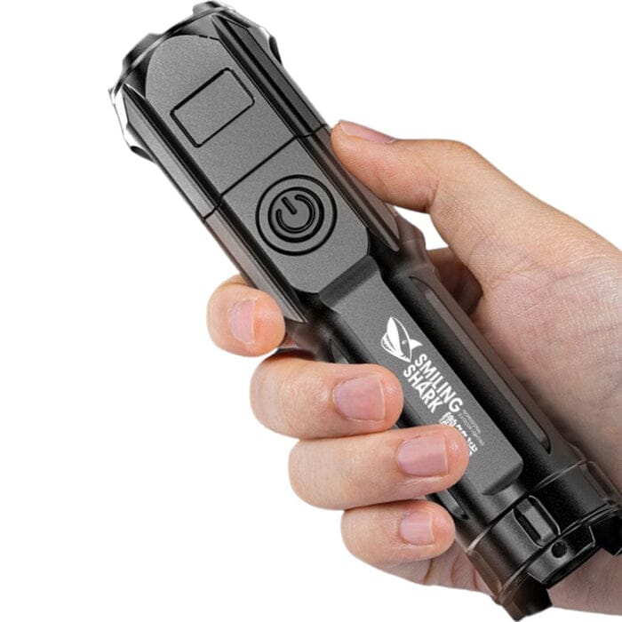 Lanterna Tática Portátil - FLT850